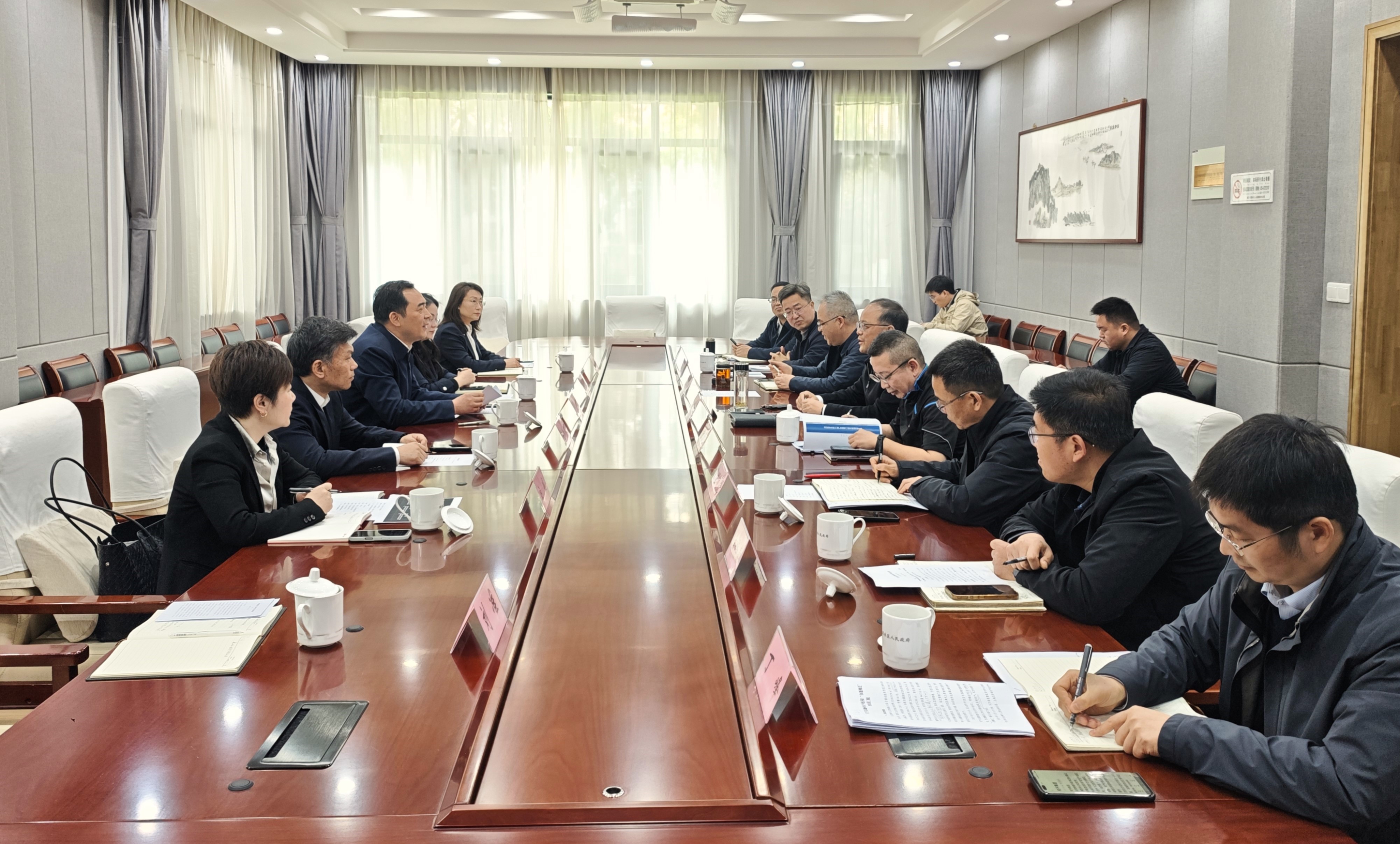 周君董事長(zhǎng)拜會(huì)溧水區(qū)委書(shū)記王國(guó)平